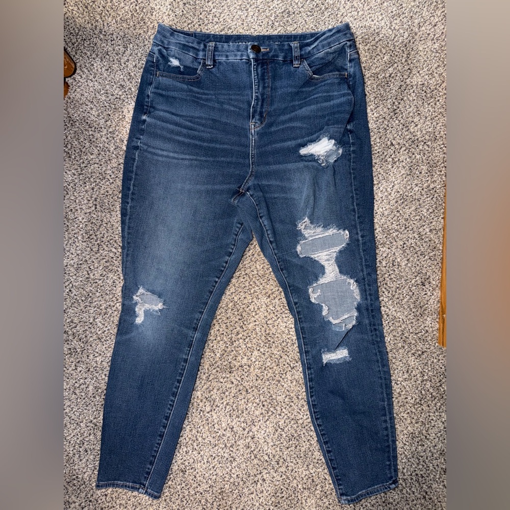 American Eagle Outfitters Curvy Hi-Rise Jeggings